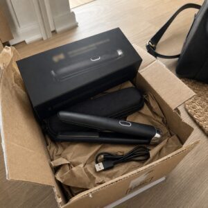 Demo-/Test-Reviewbild fuer ghd unplugged™ kabelloses Glätteisen Schwarz