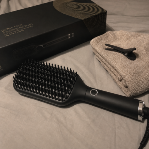 Demo-/Test-Reviewbild fuer ghd glide+ max Hot Brush